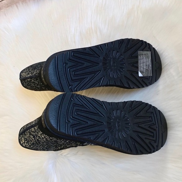 UGG Classic Short II Foil Glam Boots - Picture 5 of 8